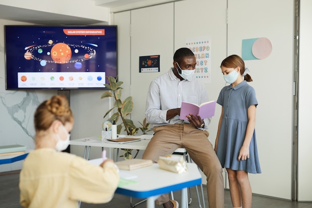 AI in US Schools: Transforming Curriculum Development