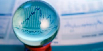 Investing in Value Stocks: A Guide to Finding Growth Potential - Cover Image