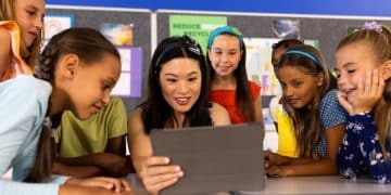 The Impact of AI on Education: Expert Predictions for 2025-2030 - Cover Image